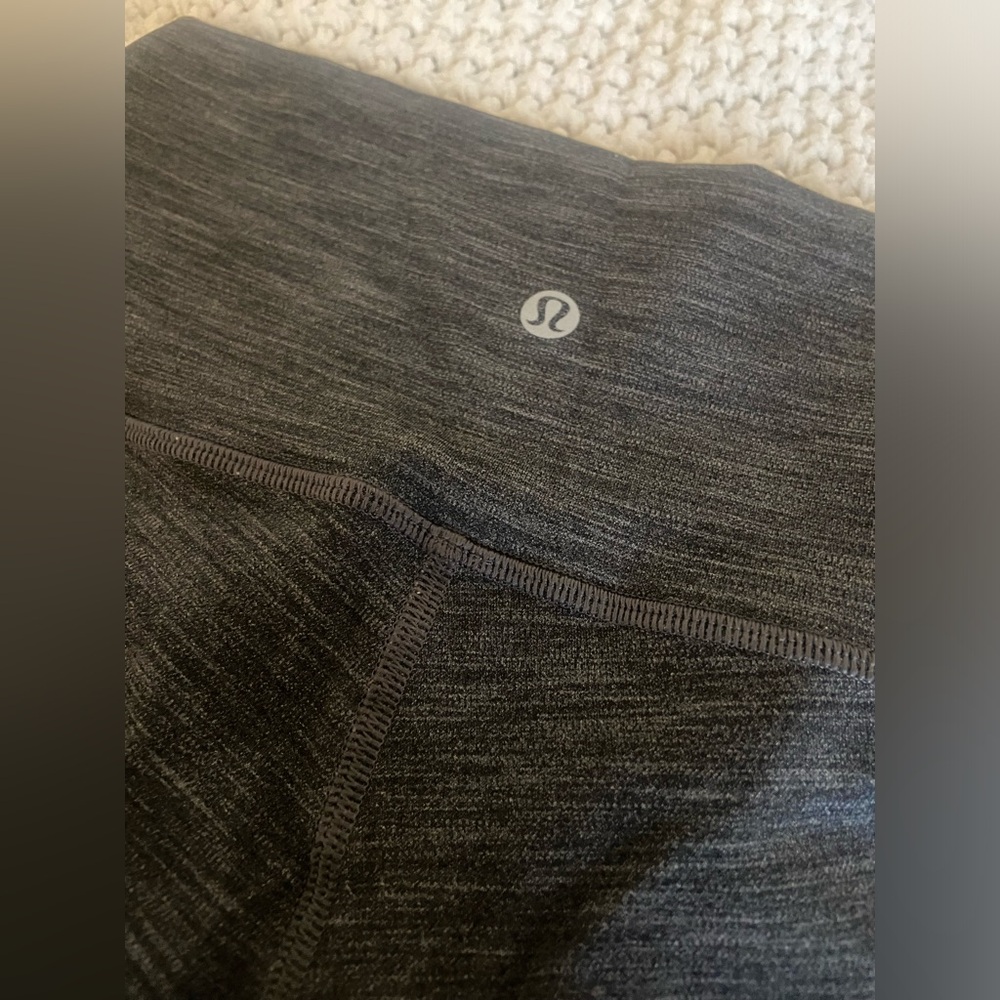 Full length Gray lululemon leggings- Size 6